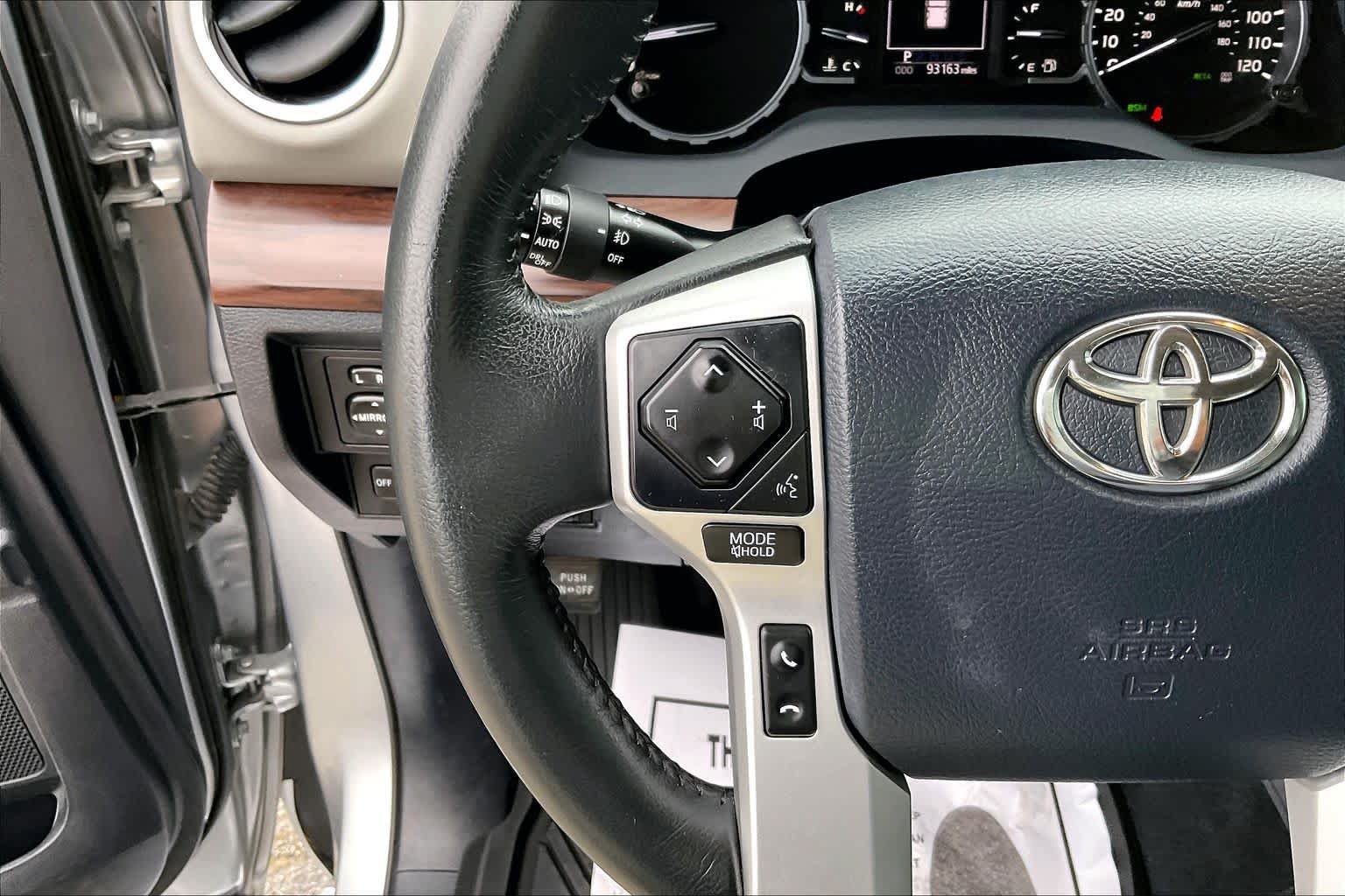 Used 2020 Toyota Tundra Limited w/ Limited Premium Package AWD/4WD image 18