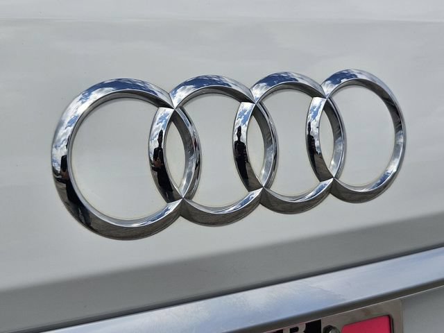 Used 2022 Audi Q7 3.0T Premium Plus w/ Premium Plus Package AWD/4WD image 12