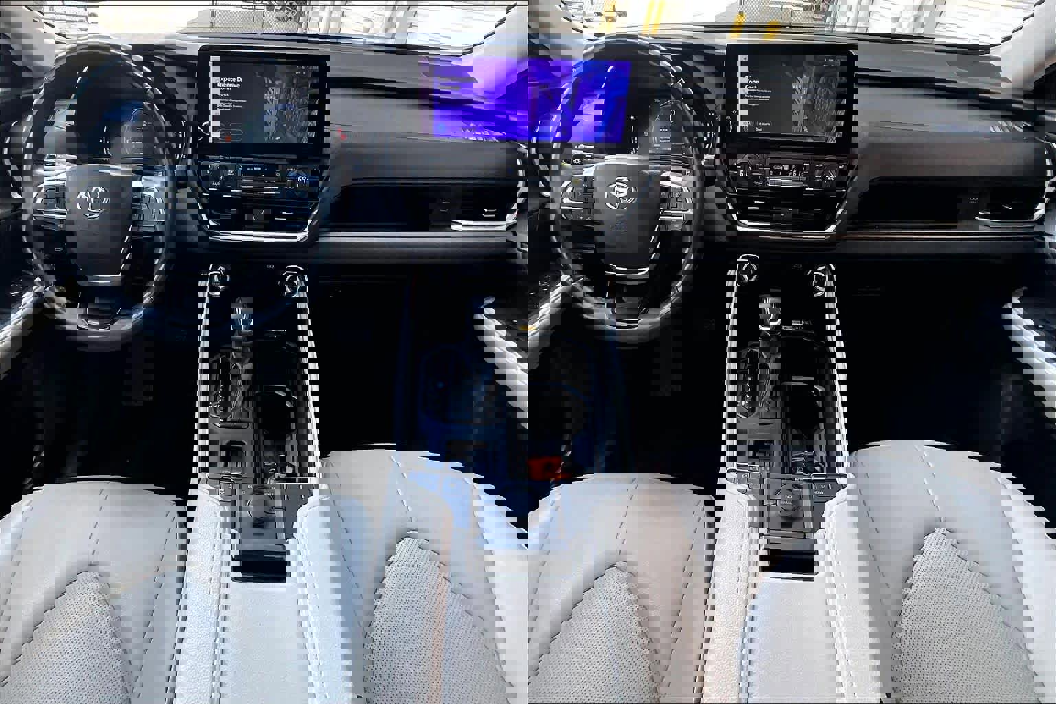 Used 2024 Toyota Grand Highlander XLE image 16