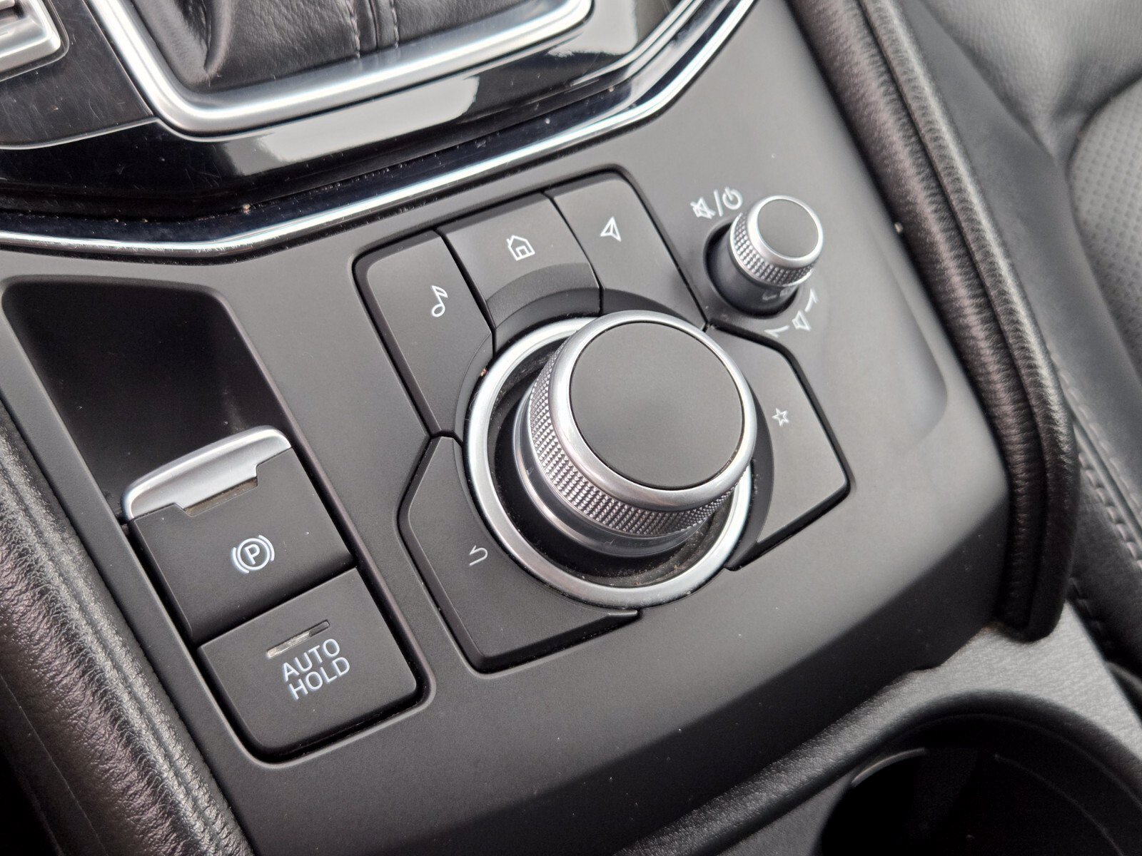 Used 2025 MAZDA CX-5 AWD 2.5 S w/ Preferred Package image 25