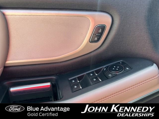 Certified 2025 Ford Expedition Active AWD/4WD image 22