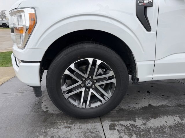 Certified 2022 Ford F150 XL w/ STX Appearance Package image 6