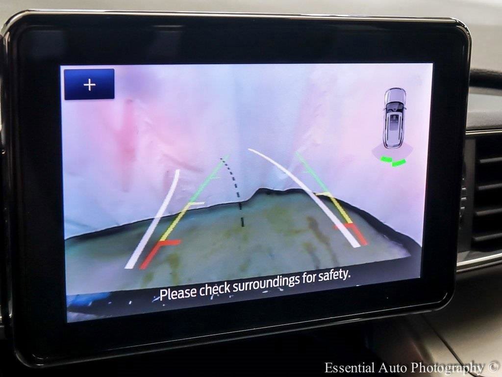 Certified 2022 Ford Explorer XLT w/ Equipment Group 202A image 17