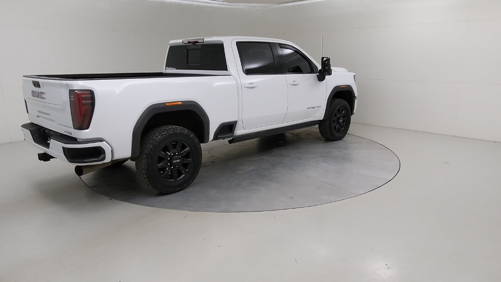 Used 2024 GMC Sierra 3500 AT4 w/ AT4 Premium Plus Package AWD/4WD image 14