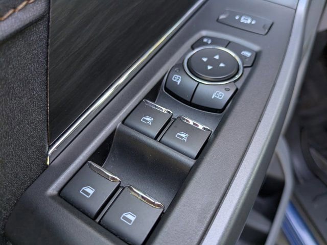 Certified 2025 Ford F150 Lariat w/ Equipment Group 501A Mid image 21