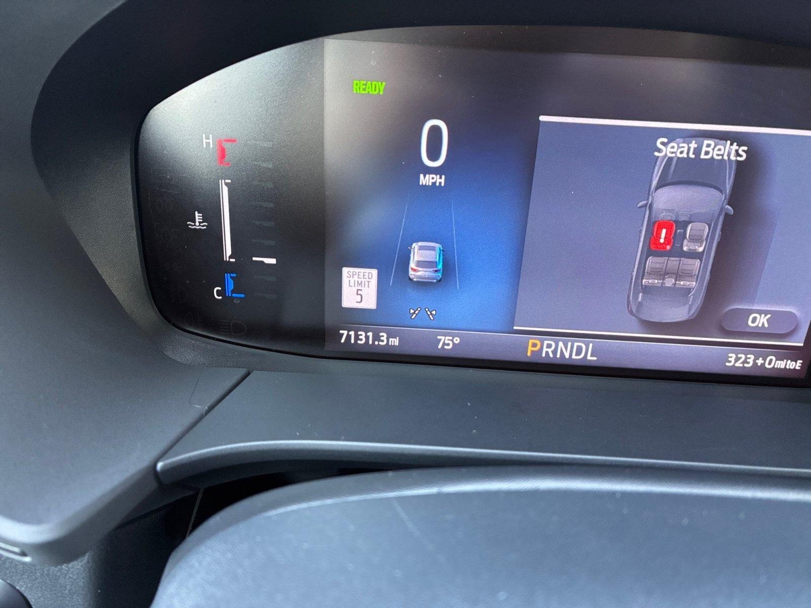 Certified 2025 Ford Escape SE FWD image 11