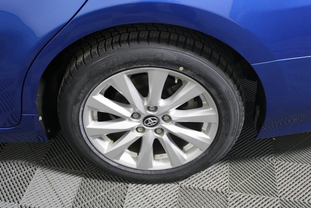 Used 2019 Toyota Camry LE image 21
