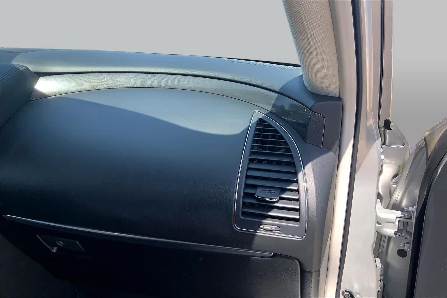 Used 2023 Nissan Armada SV RWD image 19