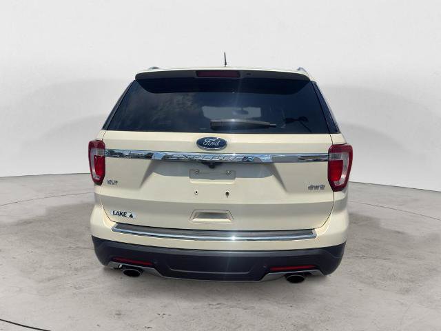 Certified 2018 Ford Explorer XLT w/ Equipment Group 201A AWD/4WD image 7