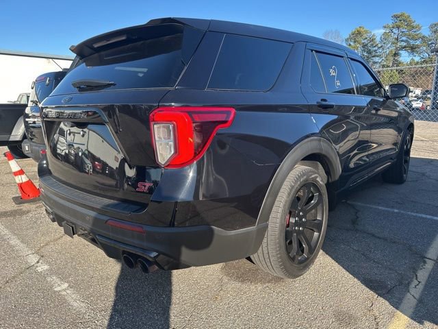 Certified 2022 Ford Explorer ST w/ ST Street Pack image 3