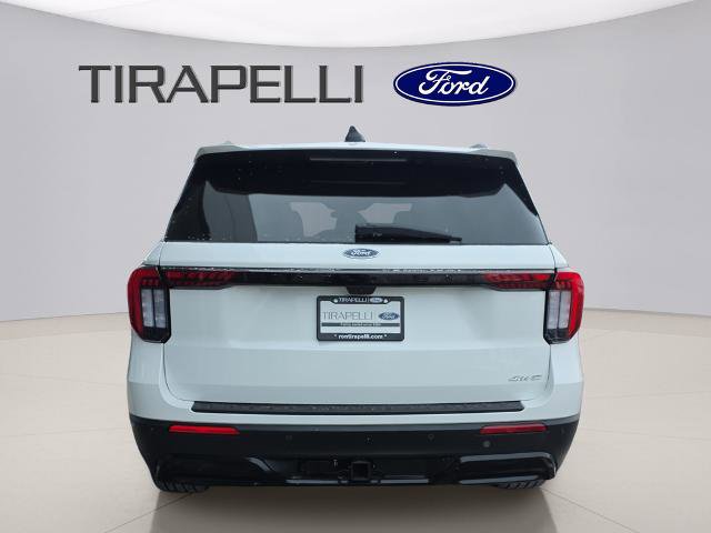 Certified 2025 Ford Explorer ST-Line w/ ST-Line Street Pack image 8