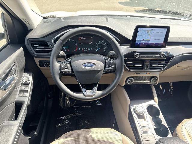 Certified 2022 Ford Escape SEL FWD image 11