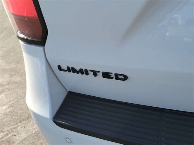 Certified 2020 Ford Expedition Limited w/ Equipment Group 303A image 23