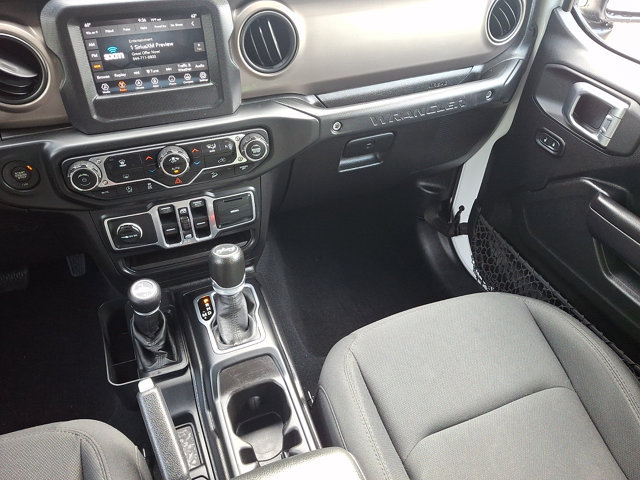 Used 2018 Jeep Wrangler Unlimited Sport S AWD/4WD image 17