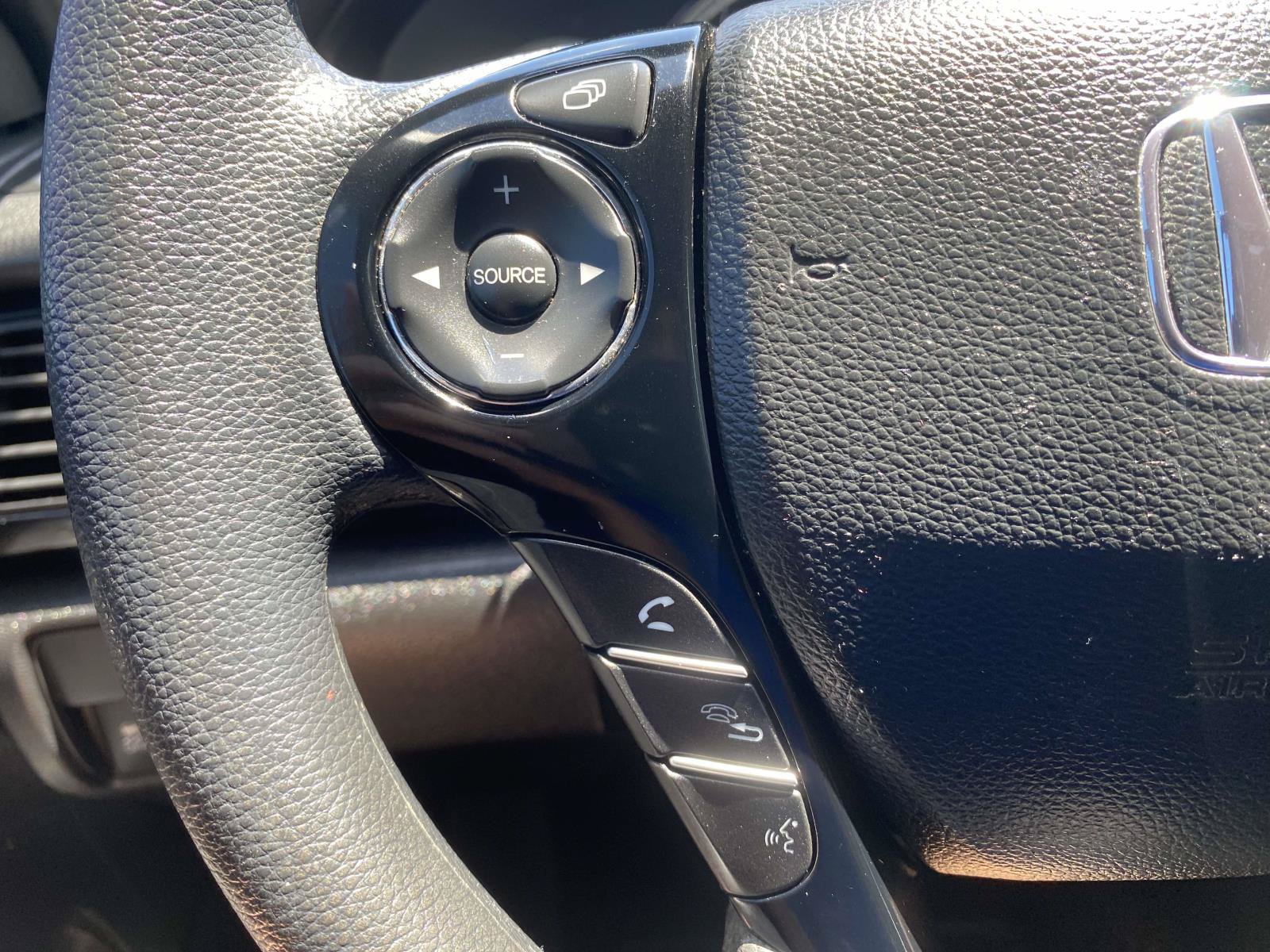 Used 2017 Honda Accord LX image 19