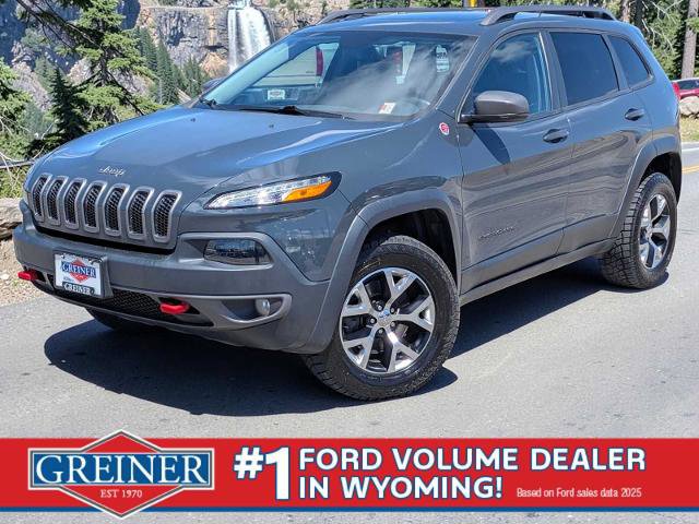 Used 2017 Jeep Cherokee Trailhawk w/ Comfort & Convenience Group AWD/4WD image 1
