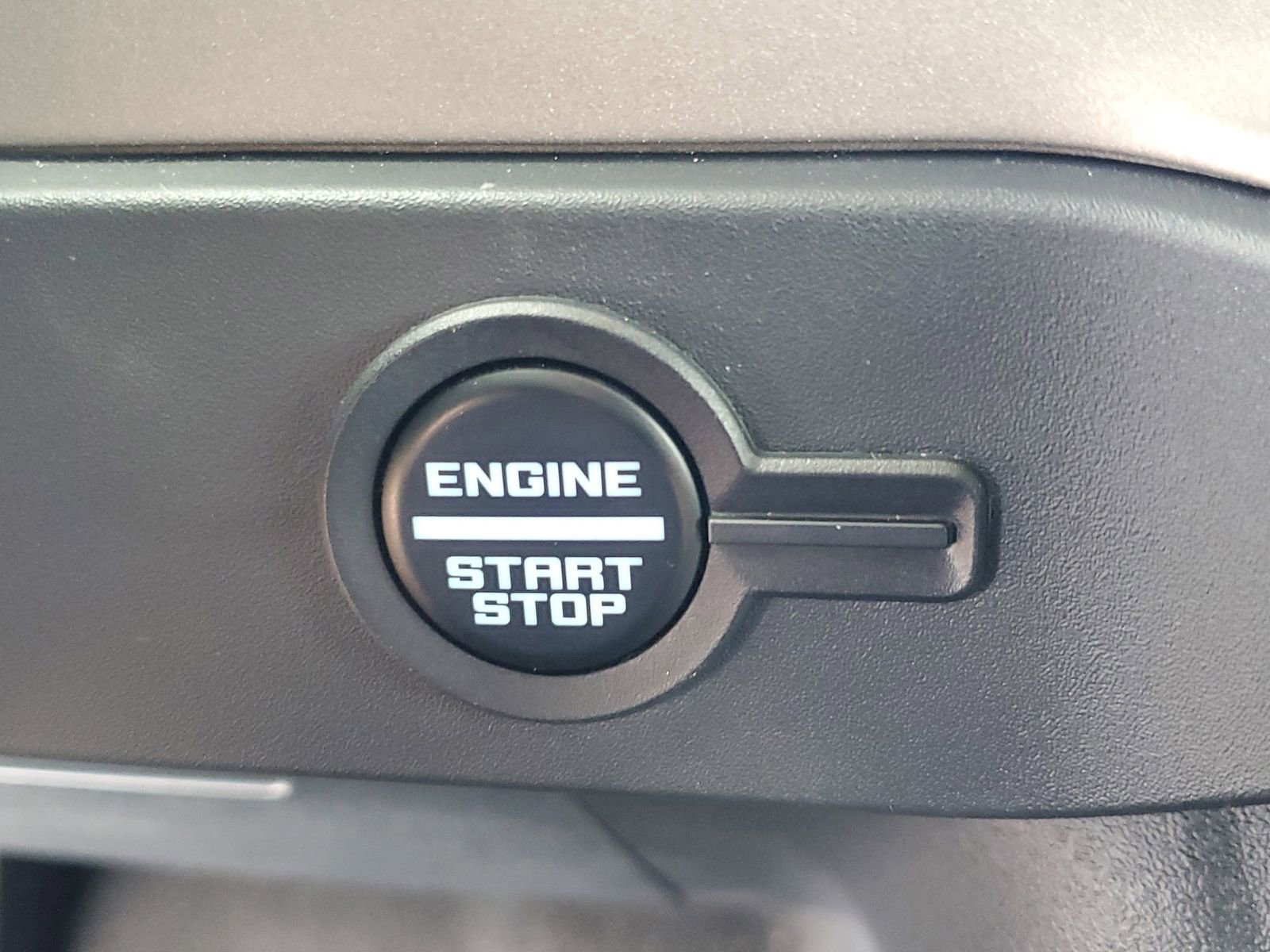 Certified 2025 Ford Bronco Outer Banks AWD/4WD image 30