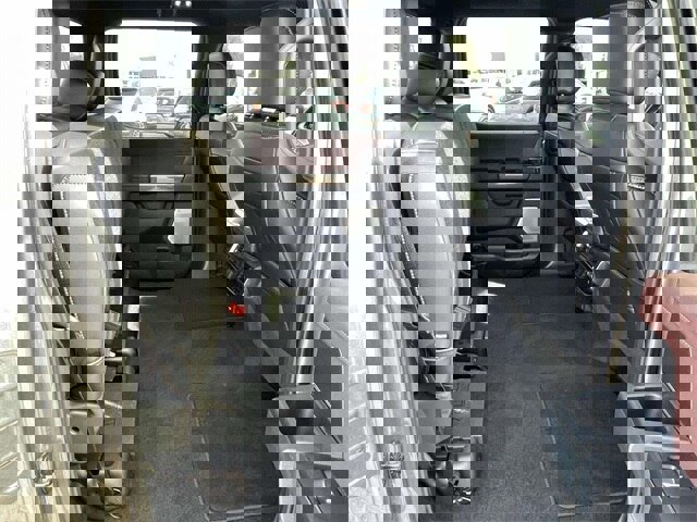 Certified 2023 Ford F150 Lariat w/ Equipment Group 502A High image 17