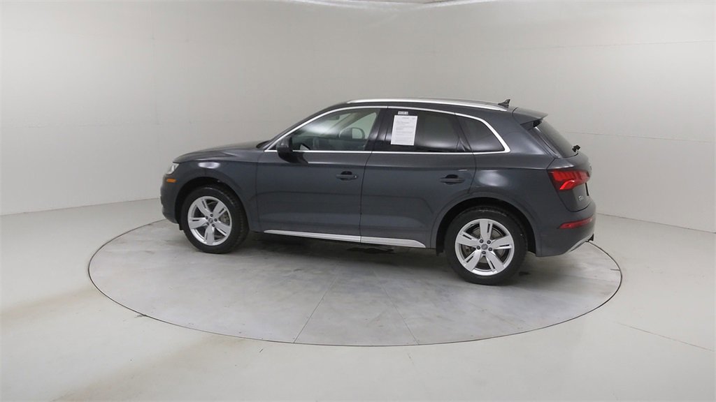 Used 2019 Audi Q5 Prestige w/ Prestige Package image 18