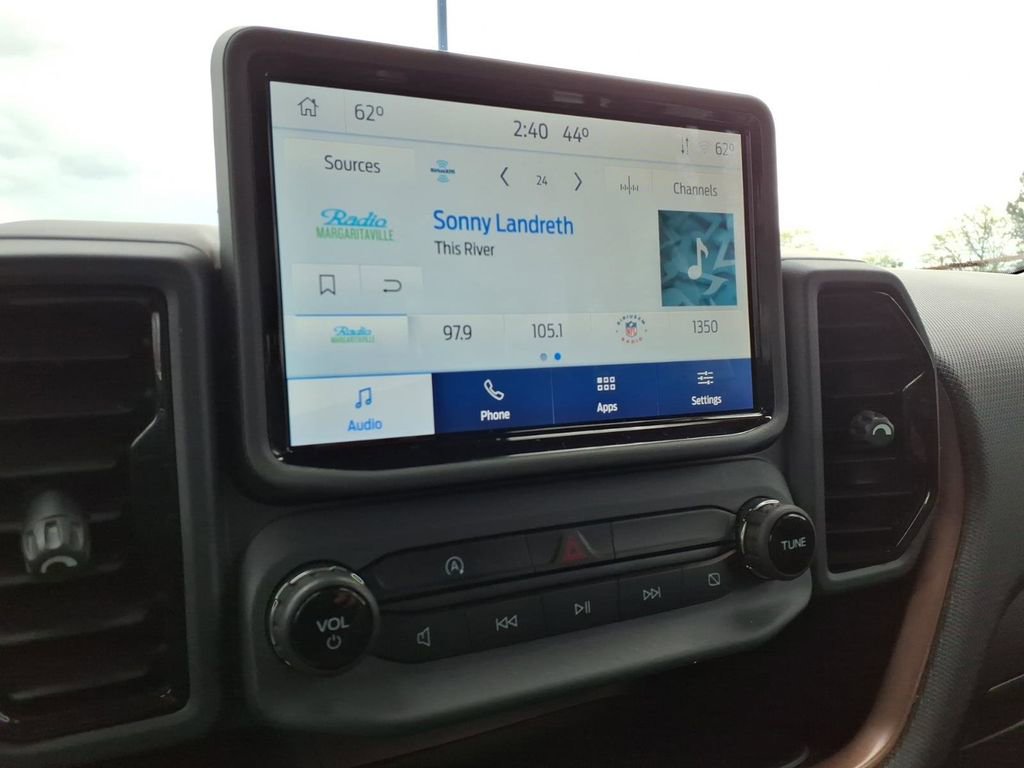 Certified 2022 Ford Bronco Sport Outer Banks w/ Tech Package AWD/4WD image 19