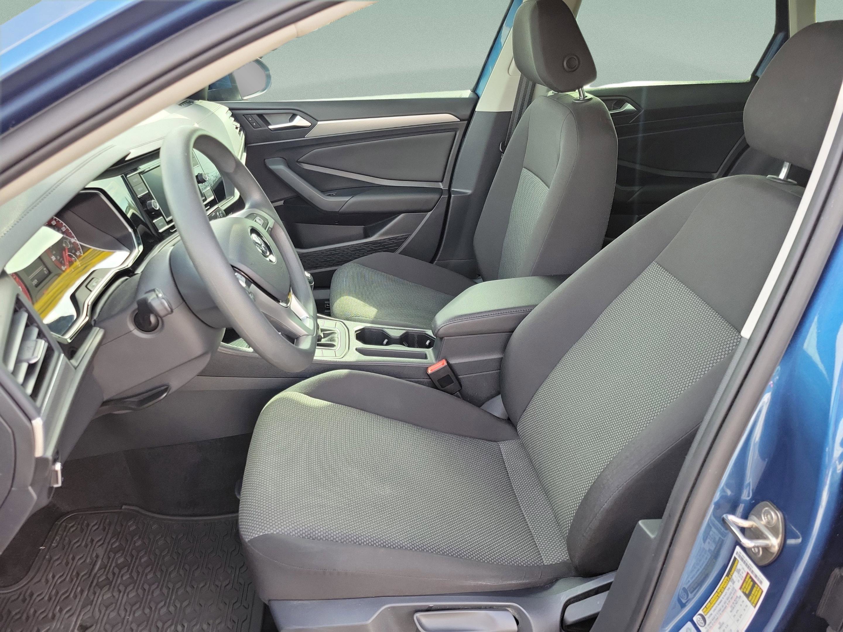 Used 2021 Volkswagen Jetta S image 8