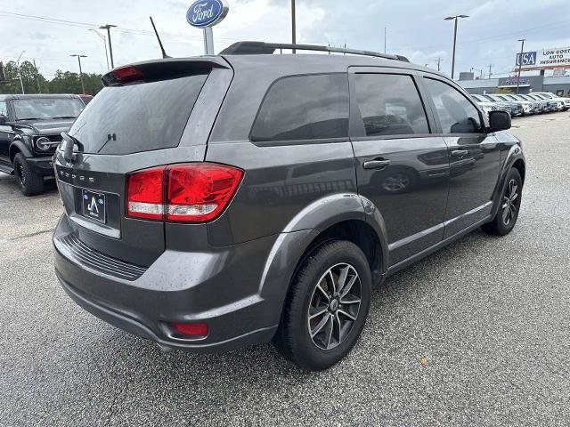 Used 2018 Dodge Journey SXT w/ Connectivity Group FWD image 5