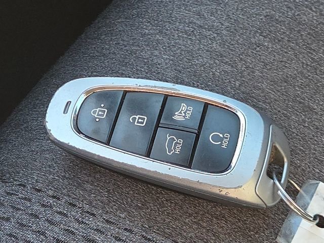 Used 2023 Hyundai Santa Fe SEL image 37