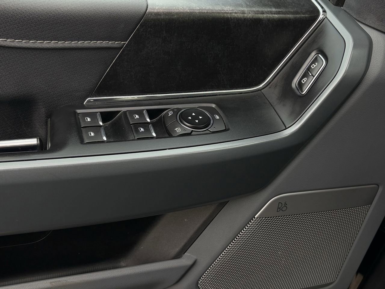 Certified 2022 Ford F150 XLT w/ Equipment Group 302A High image 26