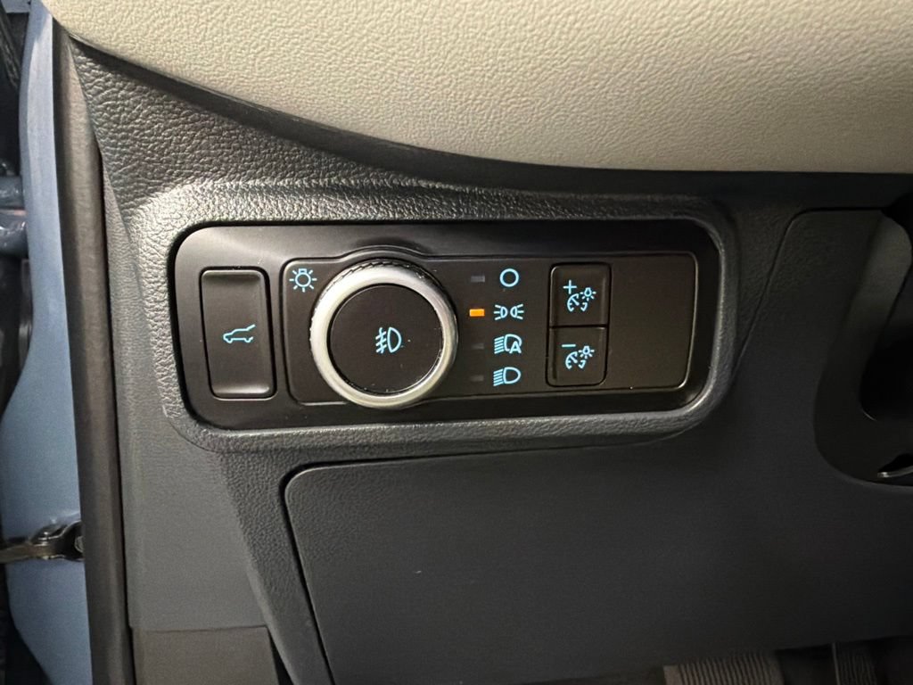 Certified 2025 Ford Explorer Active w/ Active Comfort Package AWD/4WD image 24