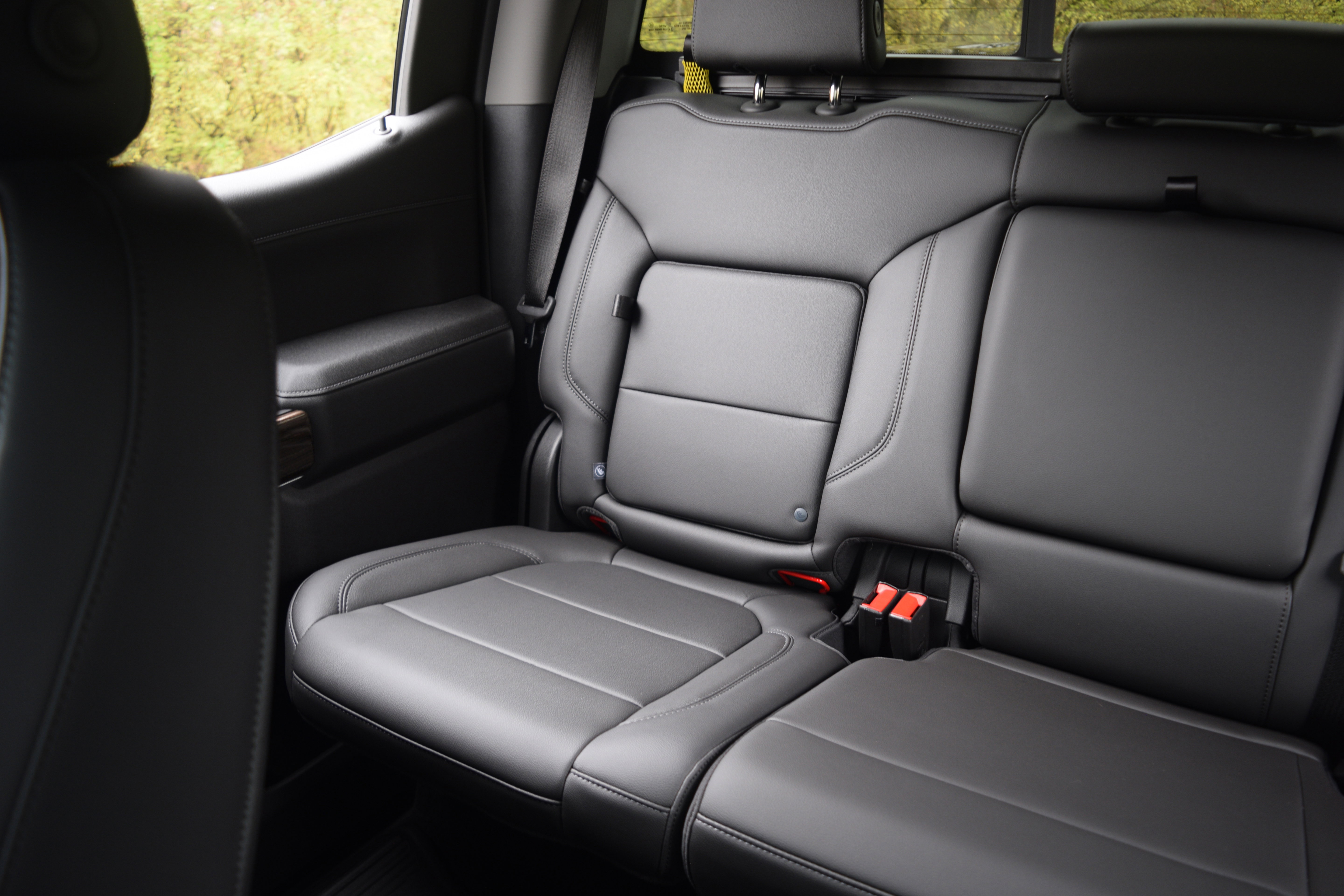 Used 2020 Chevrolet Silverado 1500 LT Trail Boss image 14