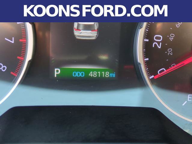 Used 2021 Toyota RAV4 XLE w/ Convenience Package FWD image 16