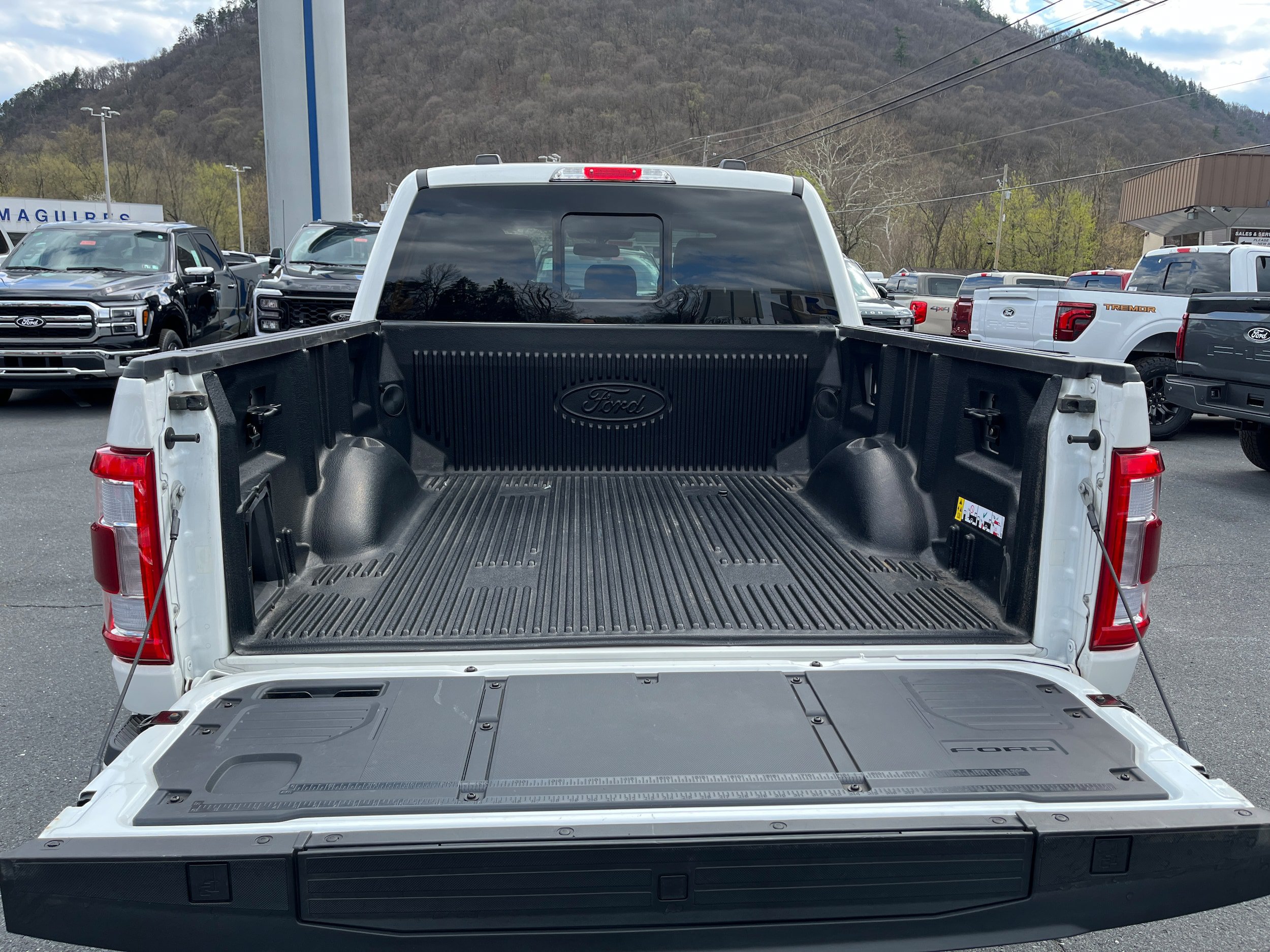 Certified 2023 Ford F150 Limited AWD/4WD image 7