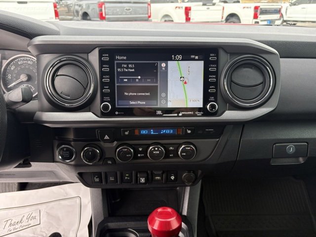 Used 2020 Toyota Tacoma TRD Off-Road image 30