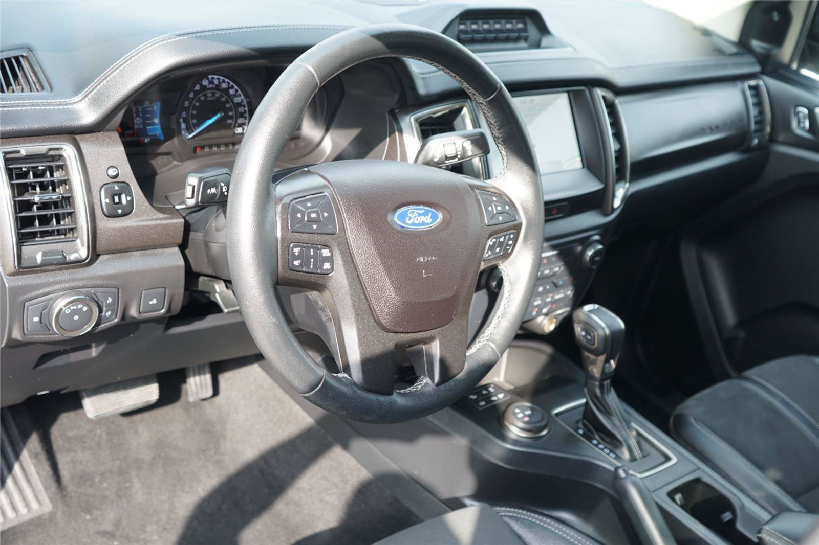 Certified 2021 Ford Ranger Lariat w/ Tremor Off-Road Package AWD/4WD image 9