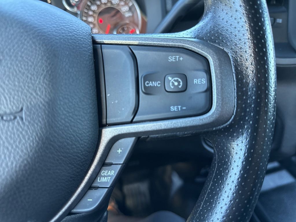 Used 2024 RAM 2500 Tradesman w/ Chrome Appearance Group image 24