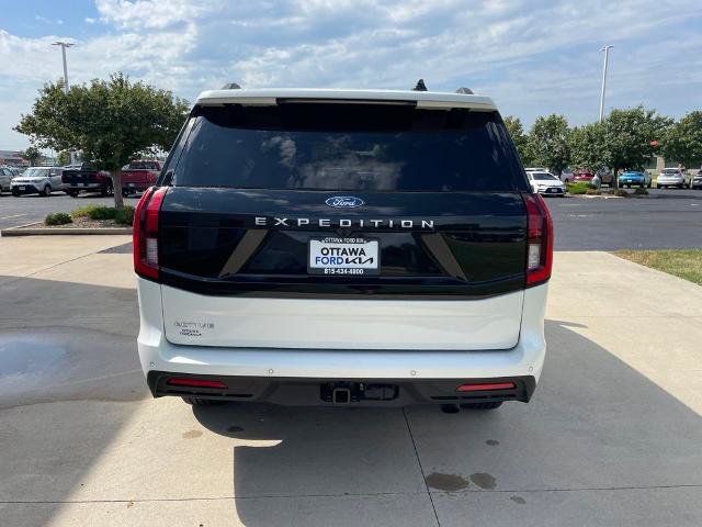 Certified 2025 Ford Expedition Active RWD image 6