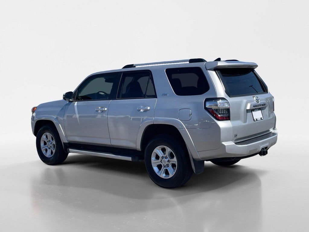 Used 2023 Toyota 4Runner SR5 Premium w/ Moonroof Package image 5