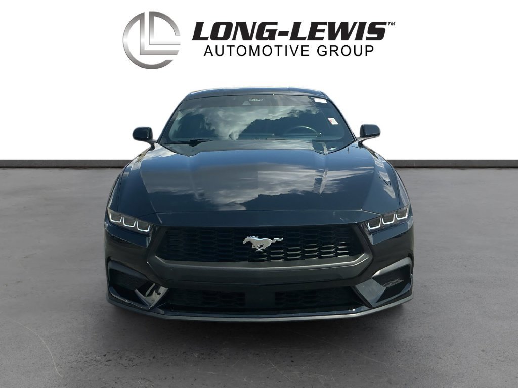 Certified 2024 Ford Mustang Coupe RWD image 11