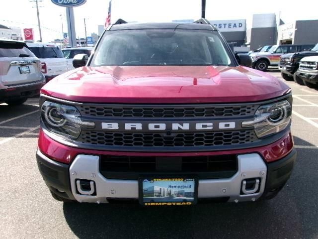 Certified 2025 Ford Bronco Sport Badlands AWD/4WD image 2