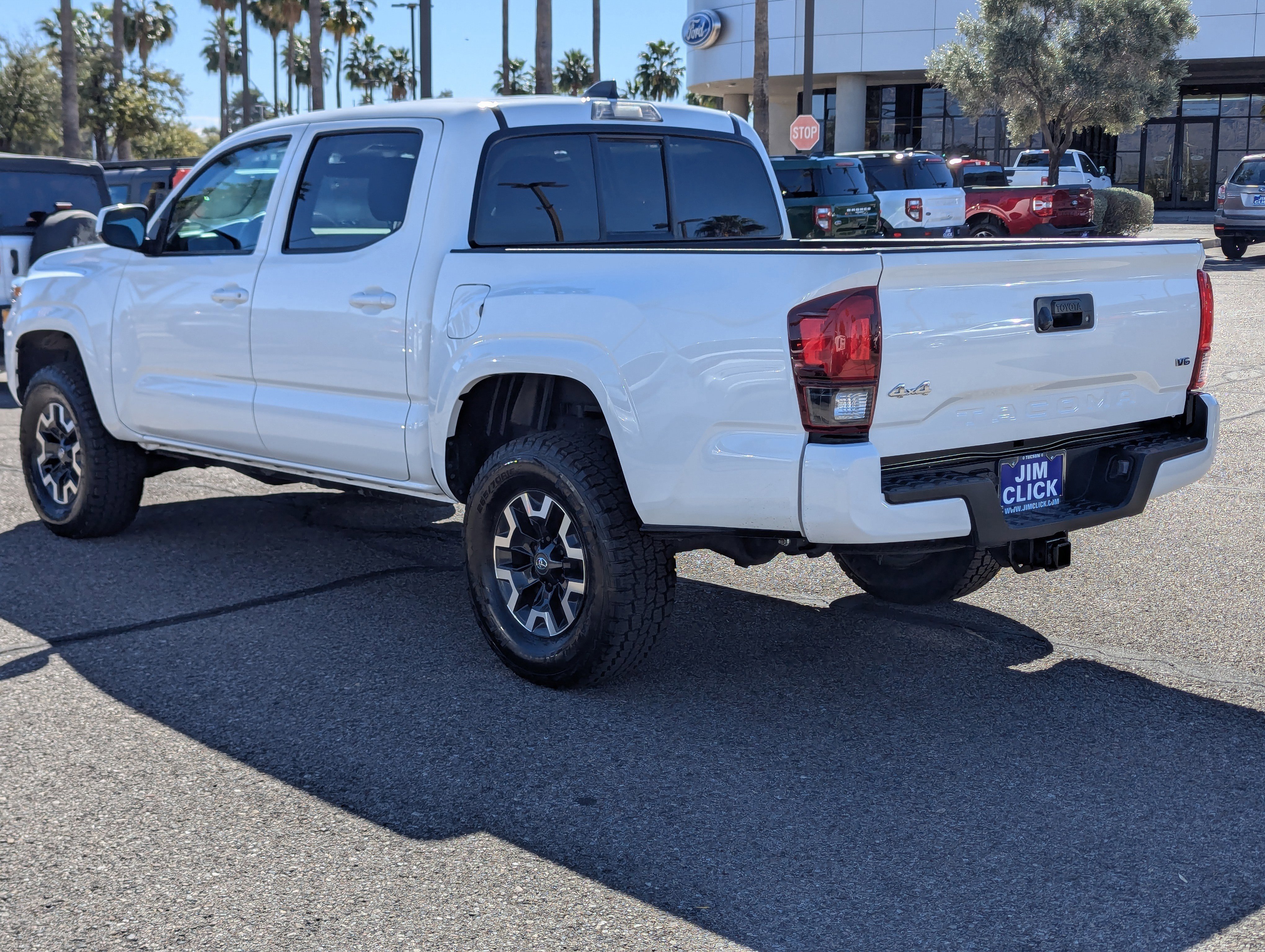 Used 2021 Toyota Tacoma SR image 2