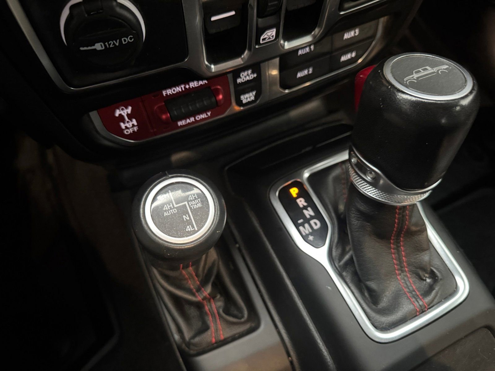 Used 2021 Jeep Gladiator Rubicon w/ Dual Top Group image 23