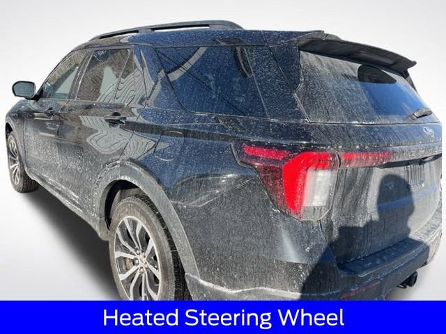 Certified 2025 Ford Explorer ST-Line image 4