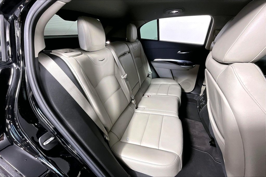 Used 2023 Cadillac XT4 Luxury FWD image 27