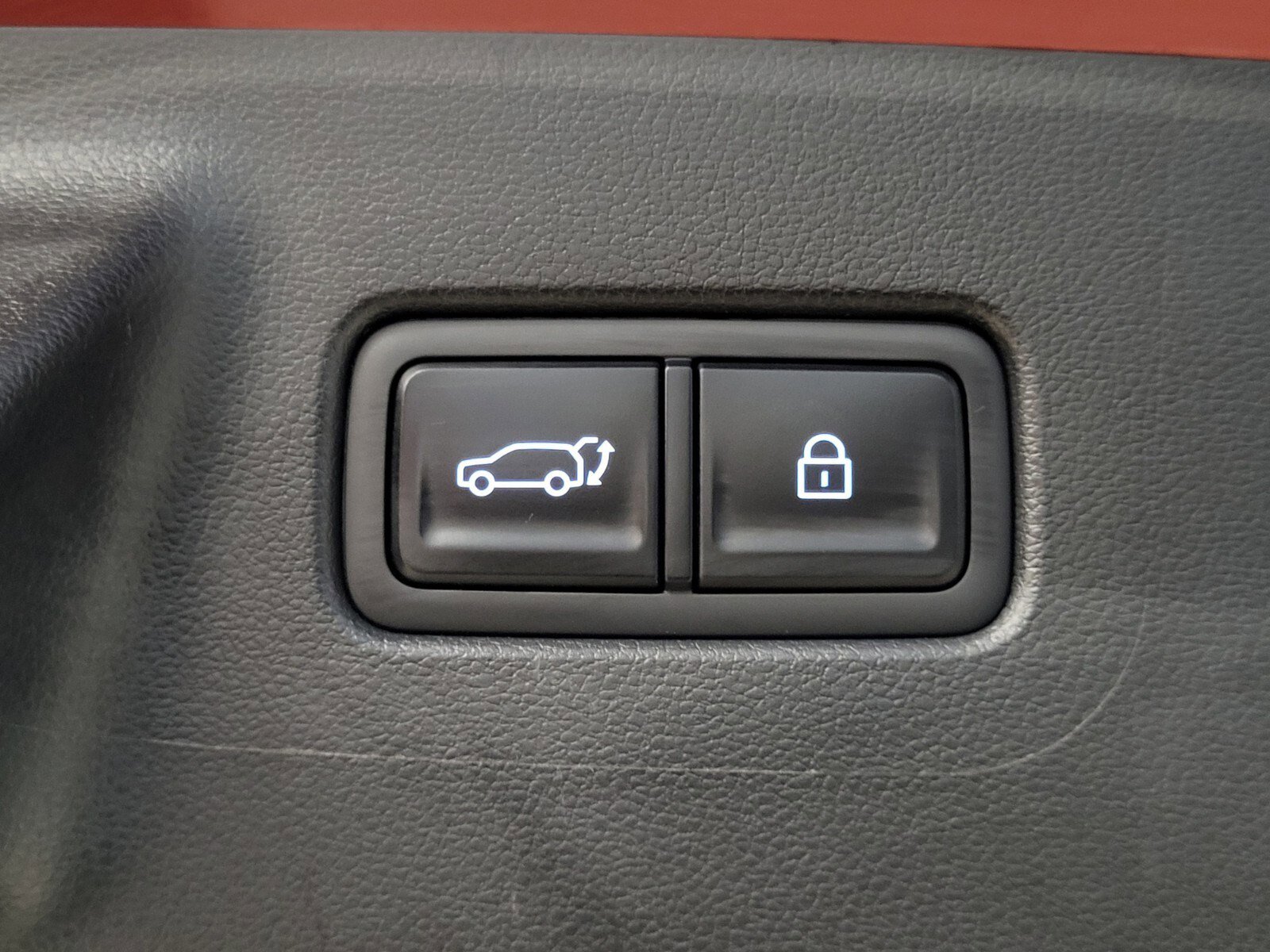Used 2024 Hyundai Santa Fe Limited AWD/4WD image 30