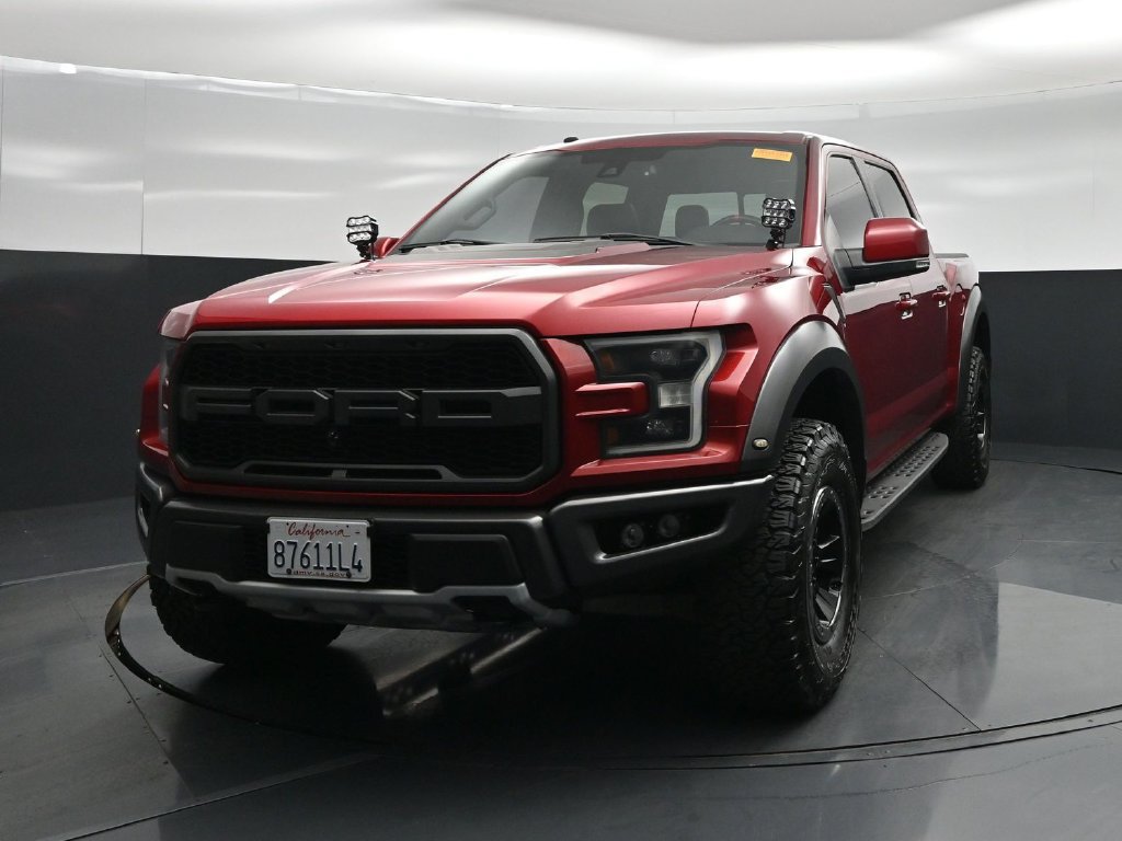 Certified 2017 Ford F150 Raptor w/ Equipment Group 802A Luxury AWD/4WD image 52
