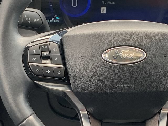 Certified 2023 Ford Explorer Platinum AWD/4WD image 17