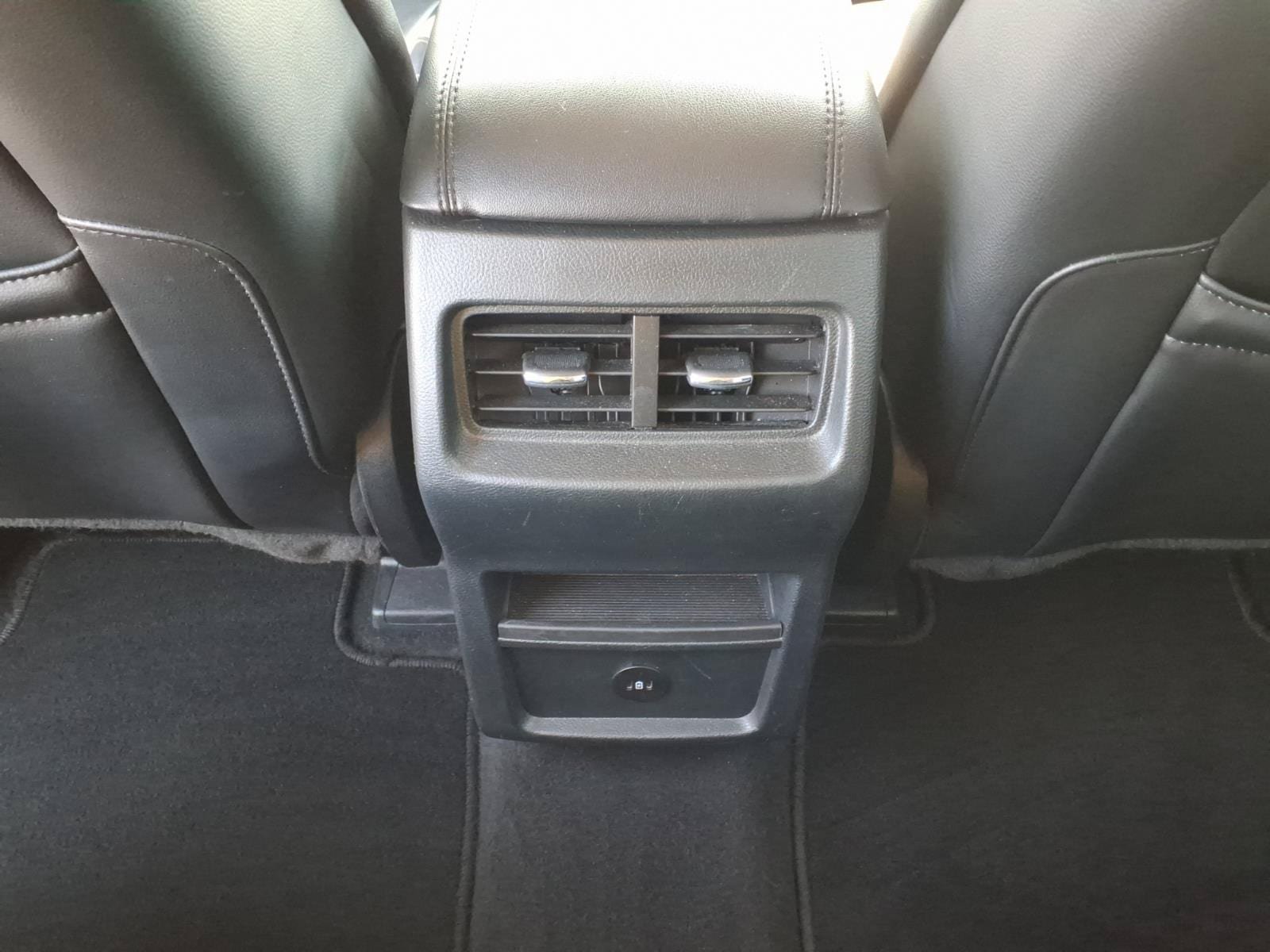 Certified 2024 Ford Edge SEL AWD/4WD image 15