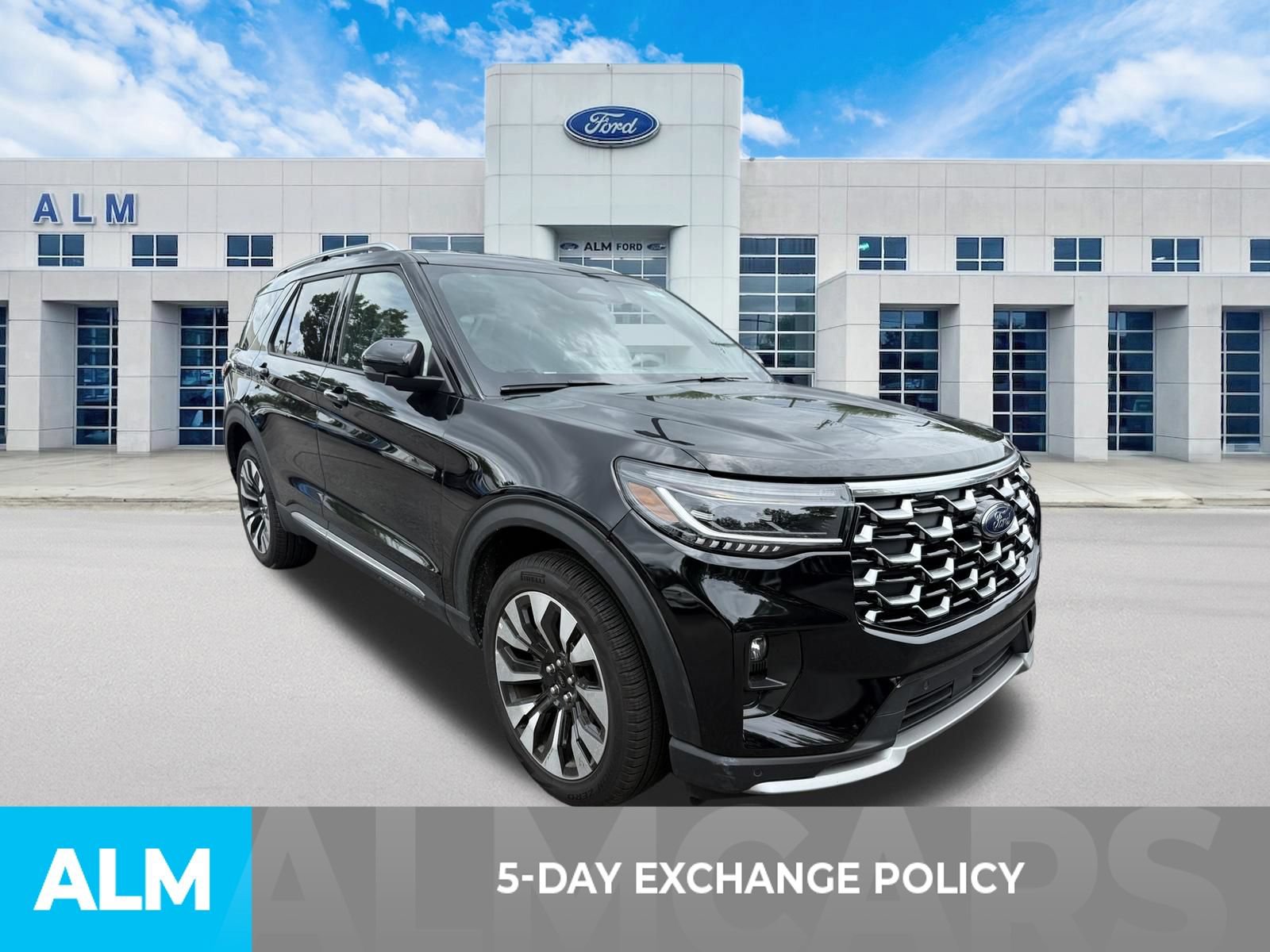 Certified 2026 Ford Explorer Platinum w/ LUX Leather Package AWD/4WD image 3