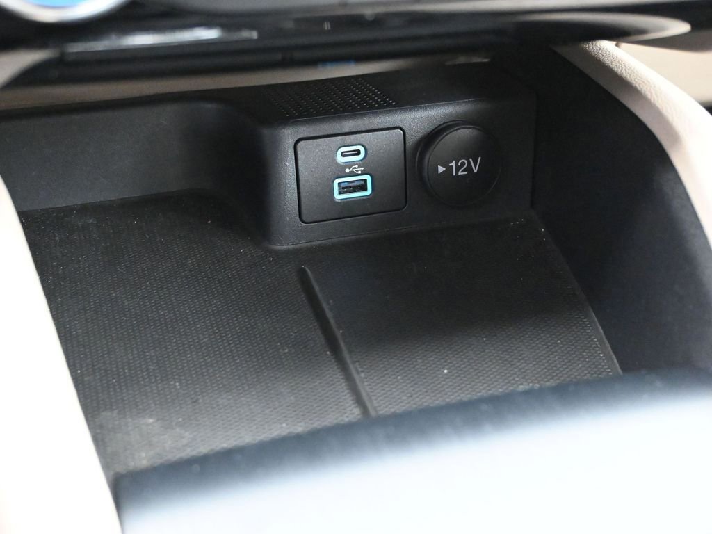 Certified 2022 Ford Escape SE w/ Convenience Package image 46