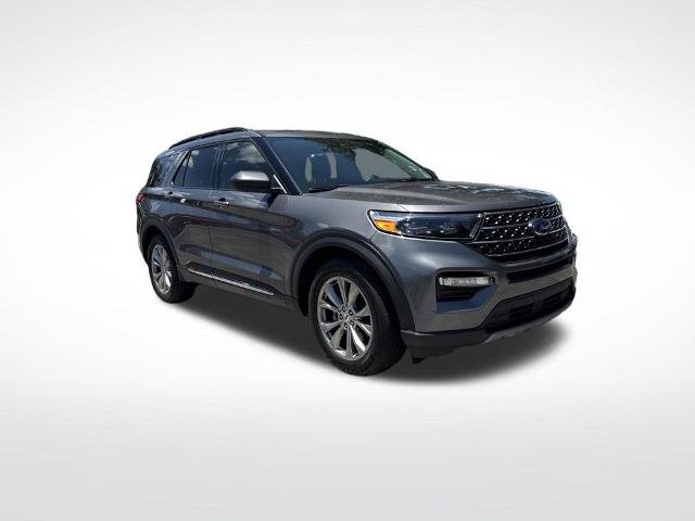 Certified 2023 Ford Explorer XLT w/ Equipment Group 202A RWD image 2